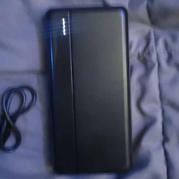 20000mah portable charger - Picture 1 of 3